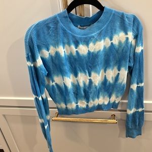 Very light weight sweater